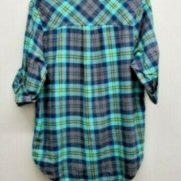 HP - C&C California Green Plaid Flannel Top - NWT - Picture 4 of 5
